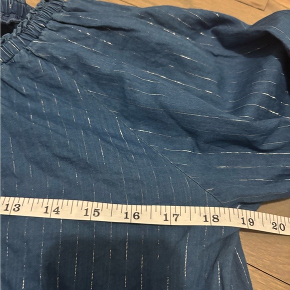 NWT! WHBM Blue and Silver Striped Chambray Long-Sleeve Shirt. Small - Picture 7 of 9